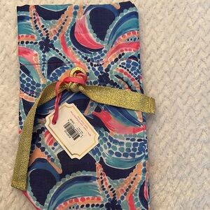 Lilly Pulitzer Ocean Jewel Pattern Set of 2 Wine Totes New with Tags